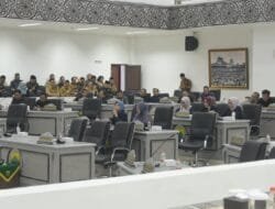 Pj Sekda Cianjur Ahmad Rifa’i Azhari Hadiri Rapat Paripurna DPRD Bahas 10 Raperda