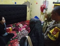 Polisi Berikan Tali Asih dan Cek  Kondisi Kesehatan Anak Hidrosepalus