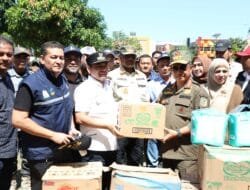 Turun ke Lhokseumawe, Mendagri Cek Infrastruktur Vital dan Salurkan Bantuan