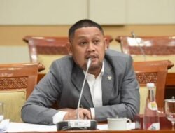Anggota DPR Minta OJK Hapus Aturan Debt Collector, Dinilai Sering Rugikan Masyarakat
