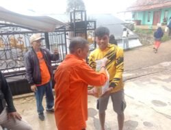 Relawan AABI Salurkan Bantuan Korban Longsor Pasir Kuning