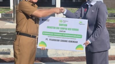 Dukung Program “Kuningan Terawat”, PT Pegadaian Kantor Wilayah X Jawa Barat Serahkan 12 Armada Angku