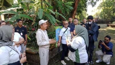Dedi Mulyadi Lunasi Gaji Tertunggak Karyawan Kebun Binatang Bandung, Dua Bulan Dibayar Tunai di Tempat