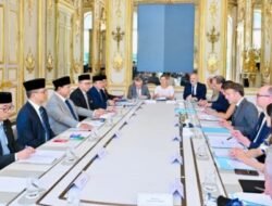 Presiden Prabowo Dorong Kerja Sama Pendidikan dan Teknologi Saat Bertemu Macron di Paris