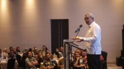 Farhan Minta Camat dan Lurah Tak Anti Kritik