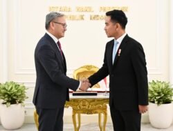 Terima Kunjungan Kehormatan Wakil PM Laos, Wapres Gibran Bahas Penguatan Kerja Sama untuk ASEAN