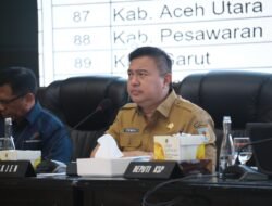 Sekjen Kemendagri Minta Pemda Atasi Kenaikan Harga Komoditas Cabai Merah